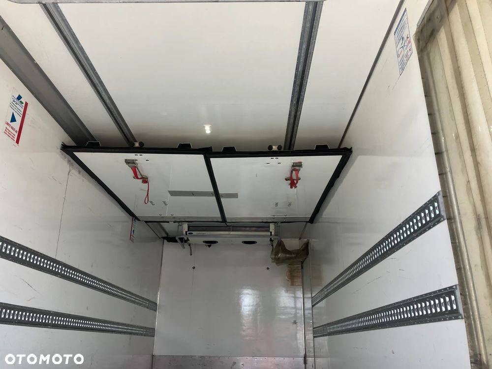 Renault Renault  Gama D16.250  Chłodnia izoterma - 5