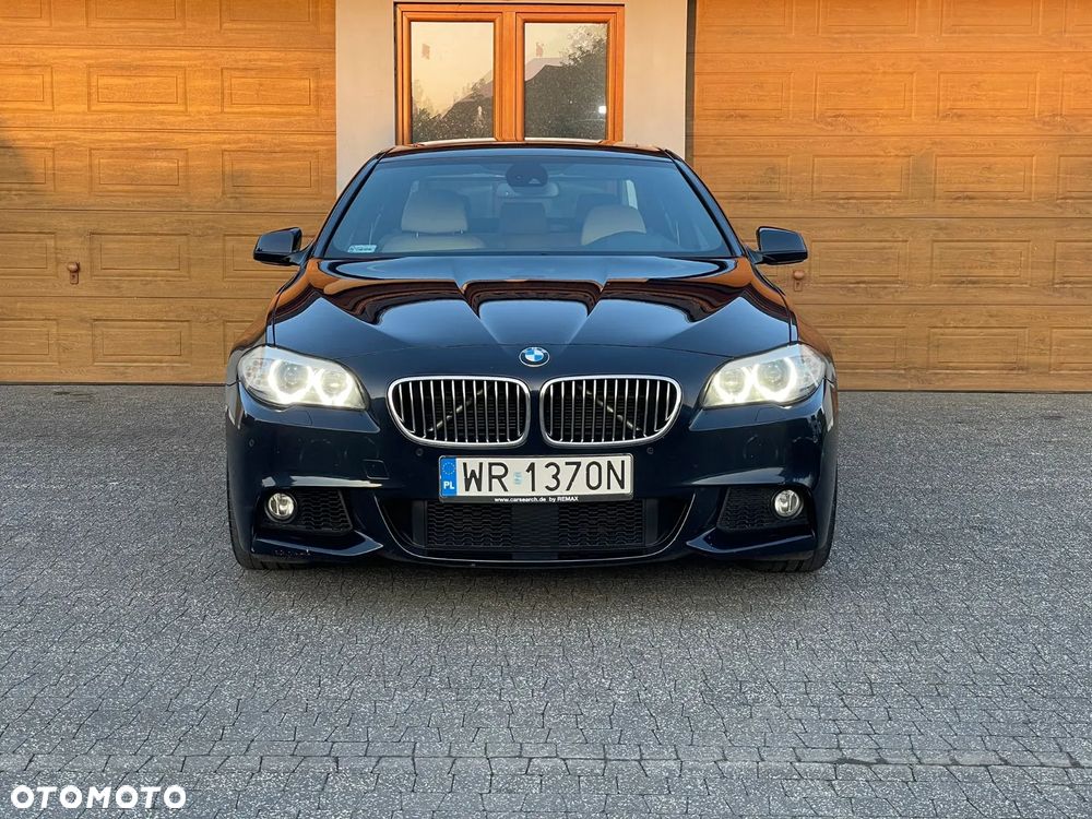 BMW Seria 5 528i xDrive - 6