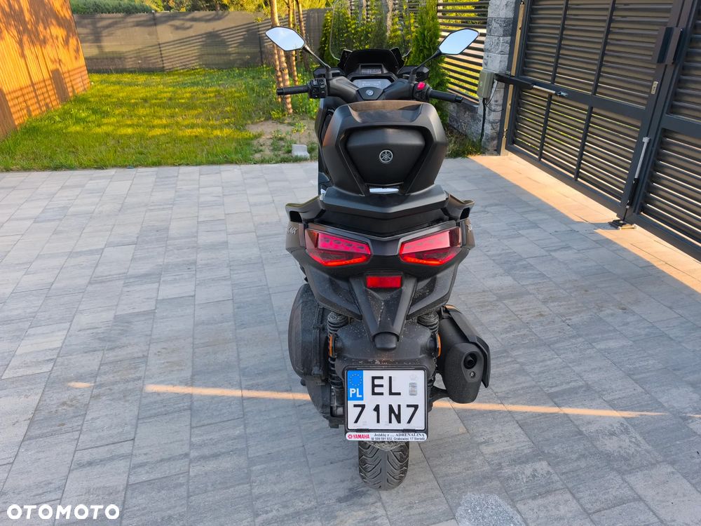 Yamaha X-max - 8