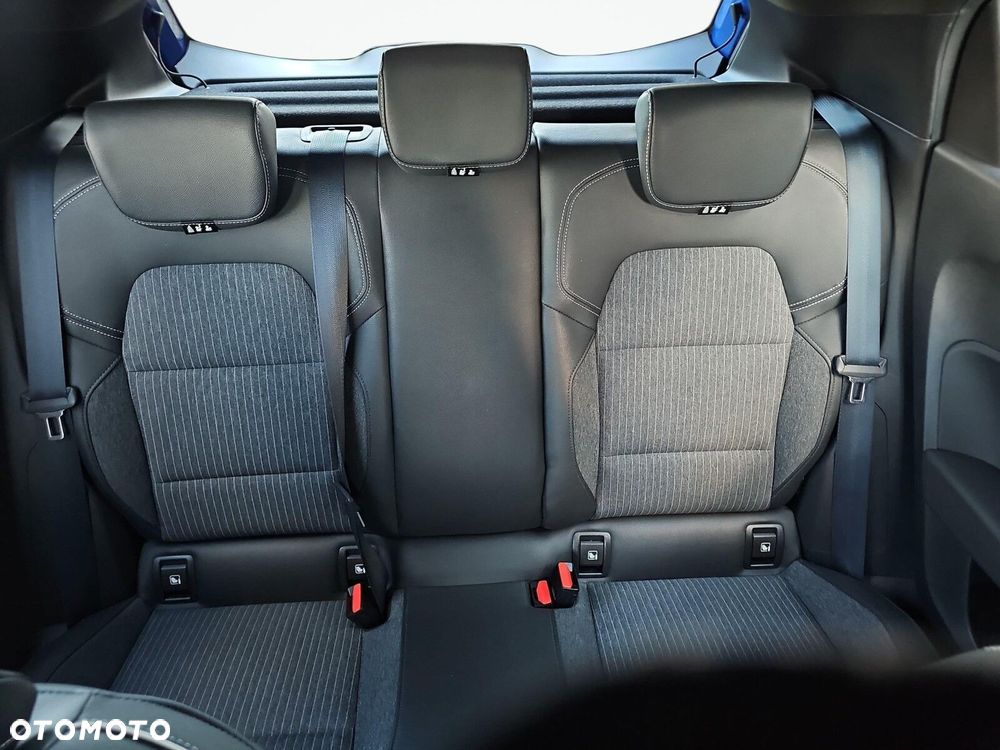 Renault Clio - 24