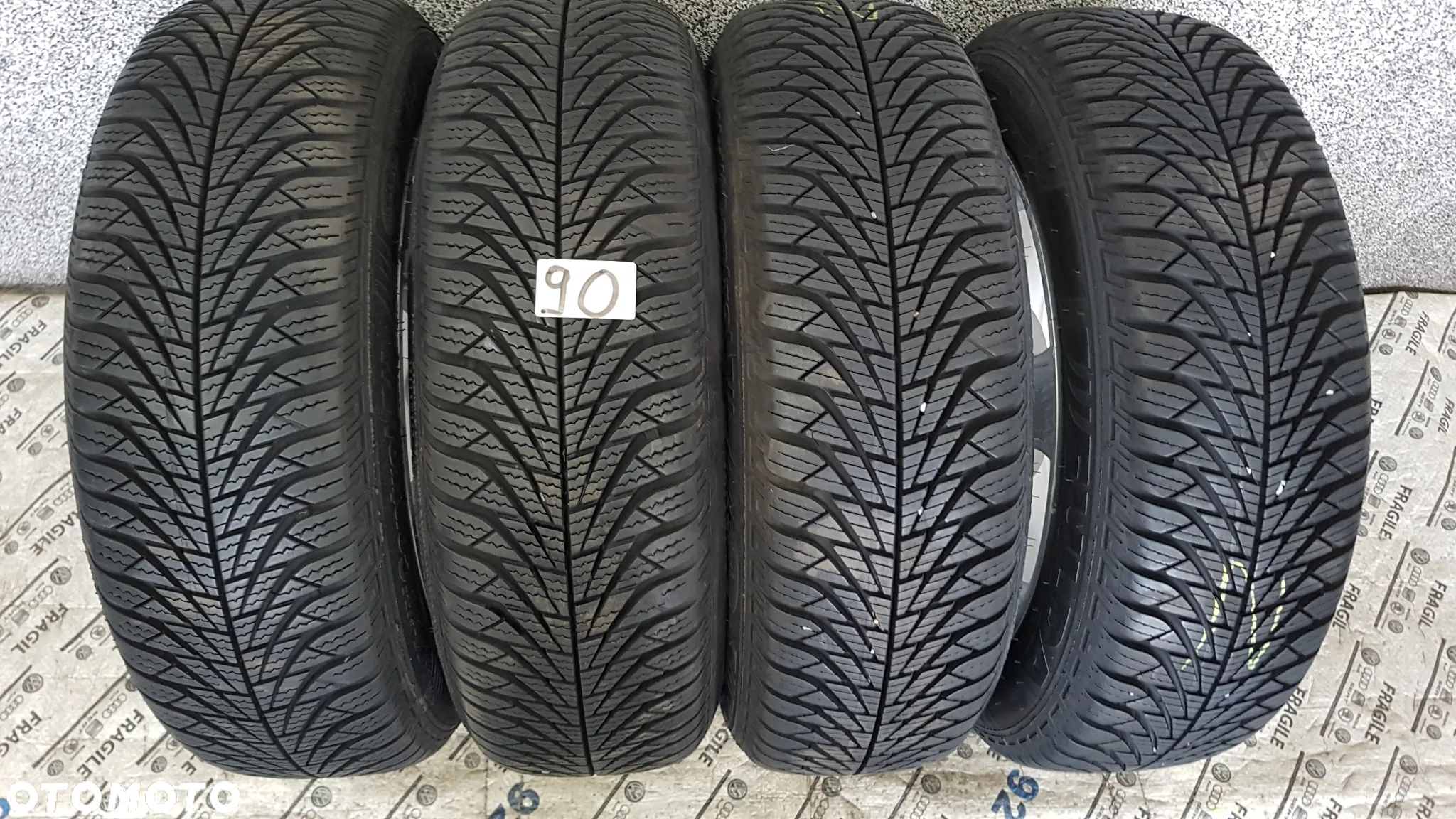 KOŁA CAŁOROCZNE CITROEN C1 TOYOTA AYGO PEUGOT 1008 4X100 155/65R14 5,5JX14 ET35 - 33