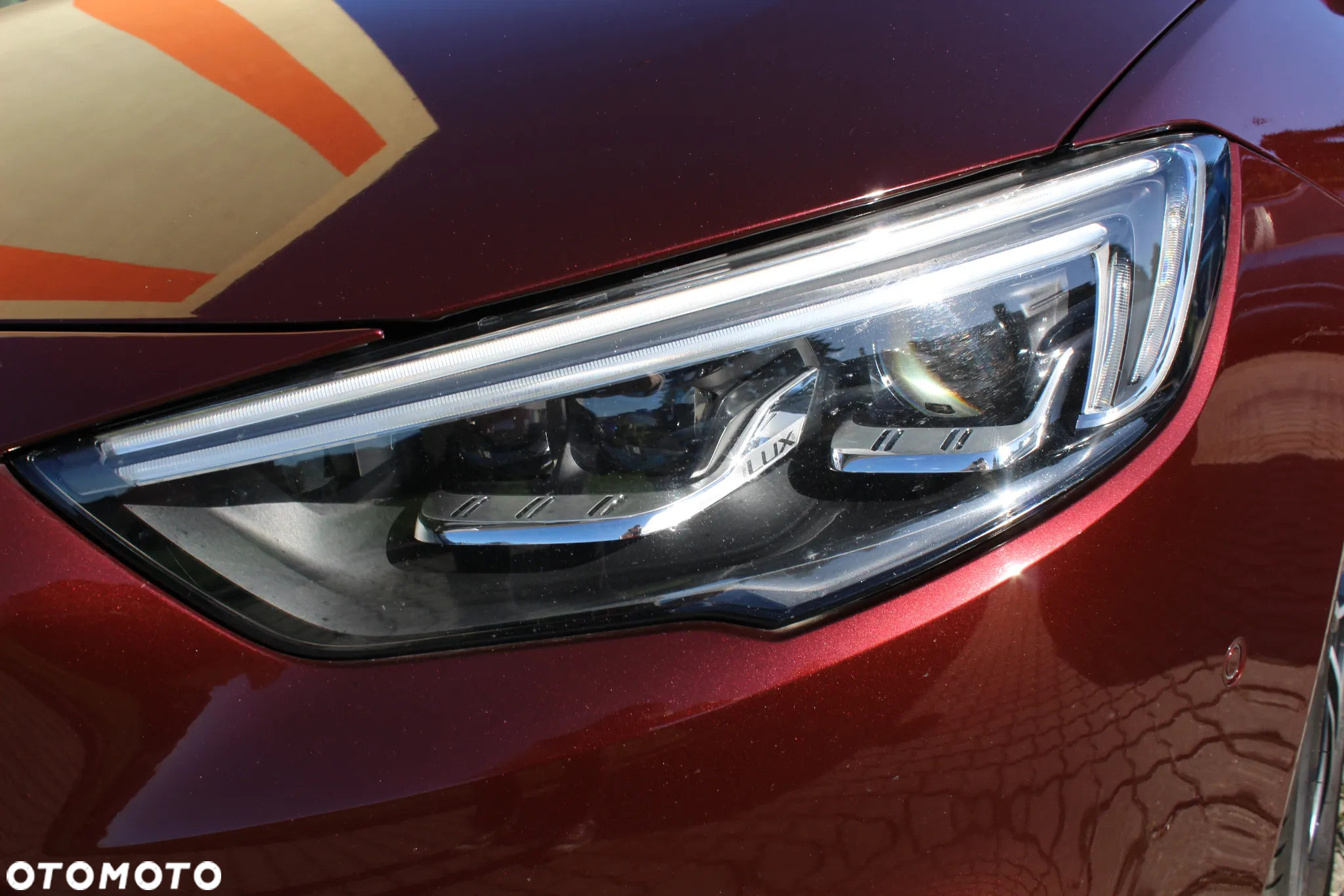 Opel Insignia - 10