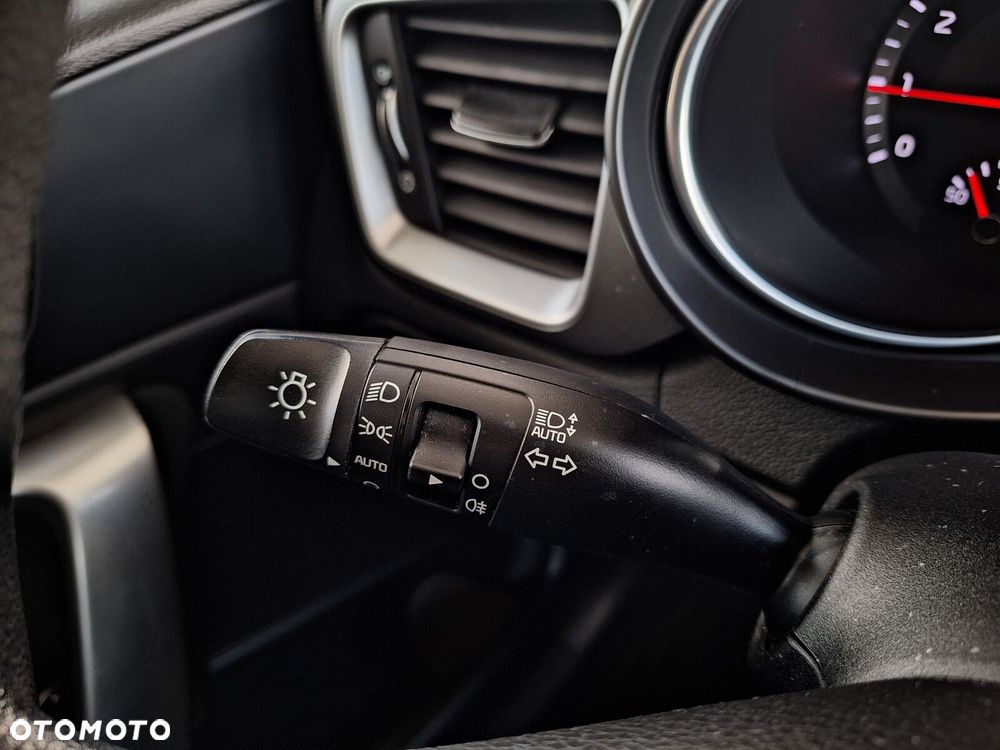 Kia Ceed 1.0 T-GDI S - 36