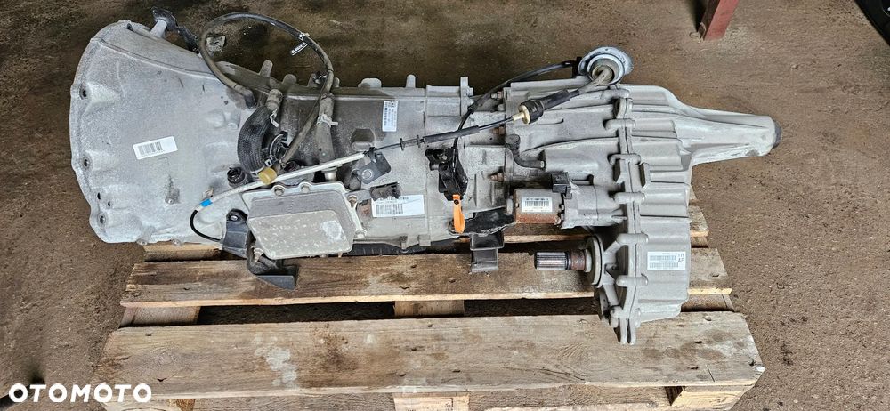 RAM 1500 V 5 2019- 4X4 5.7 HEMI Kompletna skrzynia biegów z konwerterem i reduktorem Skrzynia P68269509AA 8HP-75 Reduktor skrzyni P68250775AF - 2