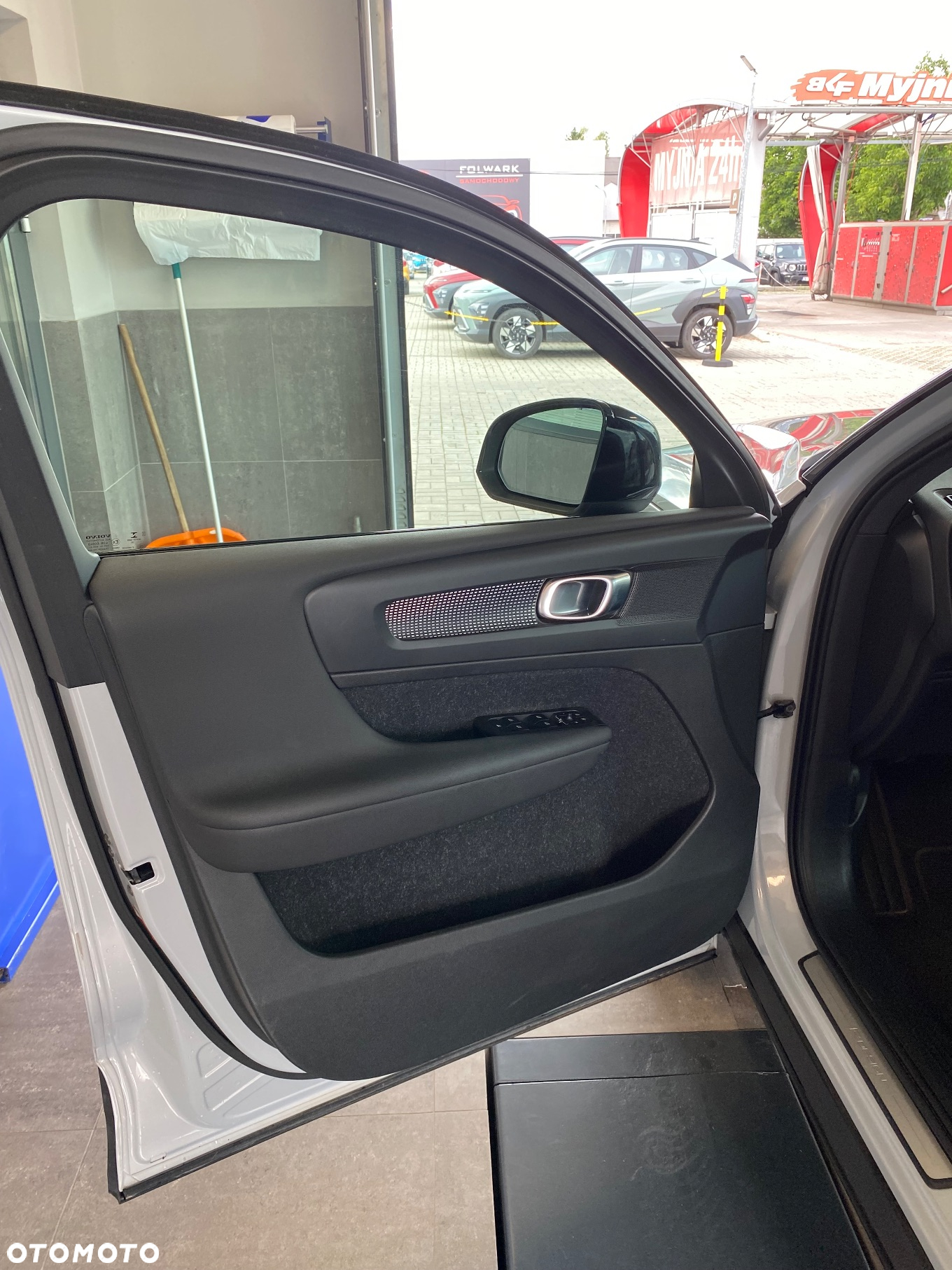Volvo XC 40 D3 Geartronic R-Design - 8