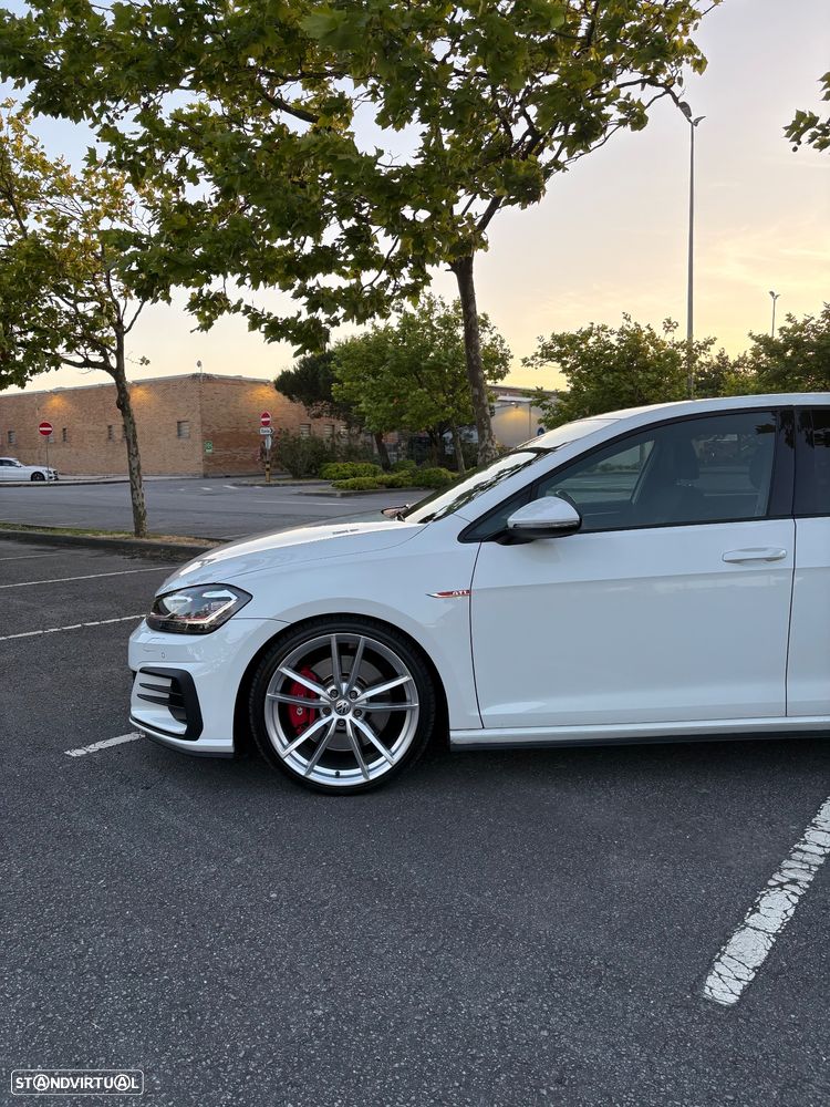 VW Golf GTI 2.0 TSI OPF DSG Performance - 1