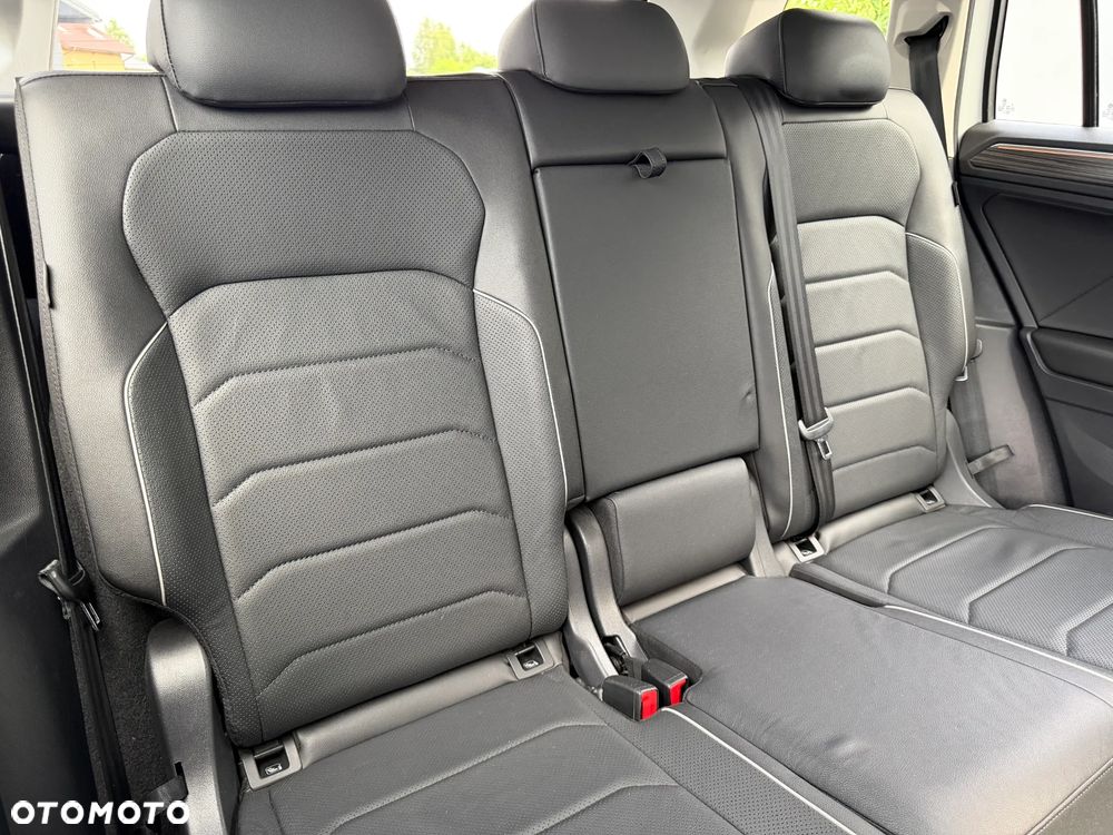 Volkswagen Tiguan Allspace 2.0 TDI 4Mot Elegance DSG - 29