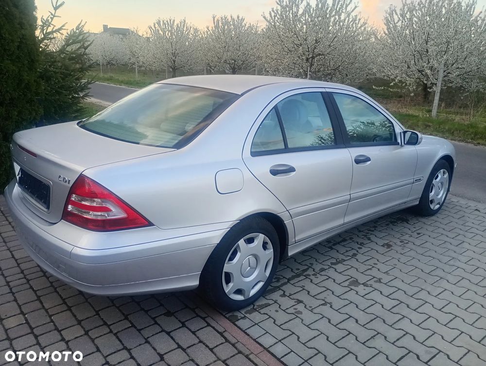 Mercedes-Benz Klasa C - 4