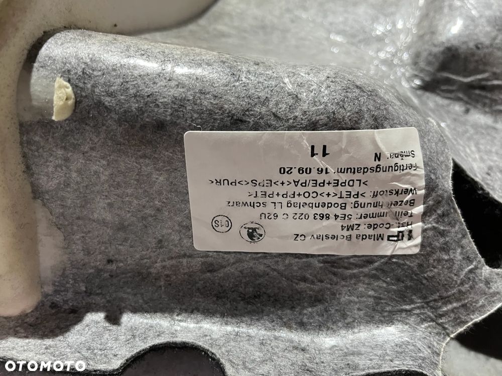 SKODA OCTAVIA IV KOMBI DYWAN WYKŁADZINA 5E4863022C - 3