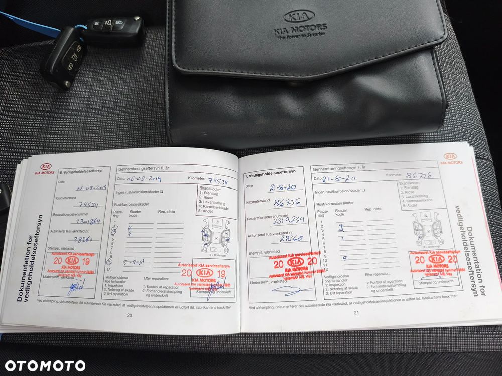 Kia Venga 1.4 CRDi 90 Attract - 24