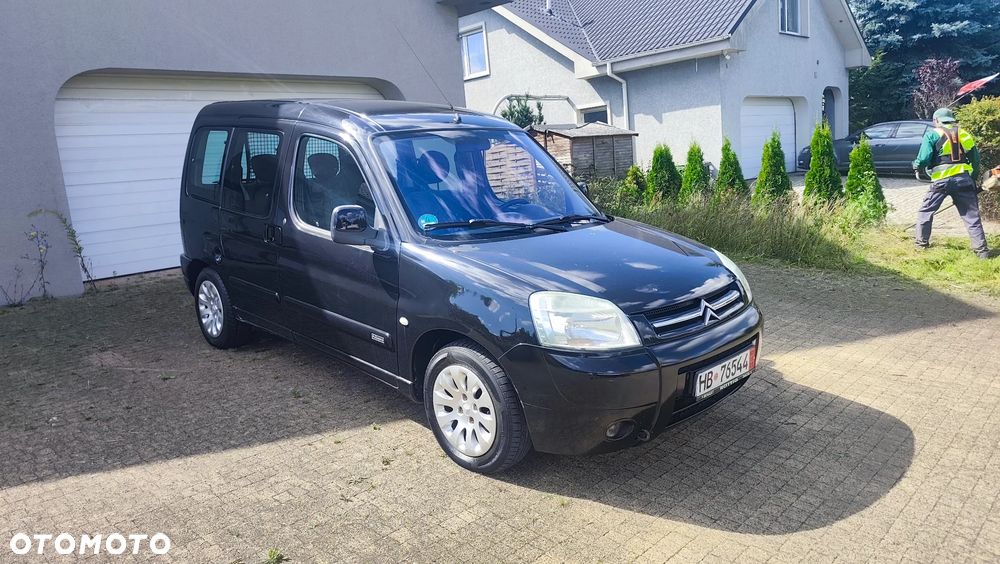 Citroën Berlingo 1.6i Pakiet Plus - 35