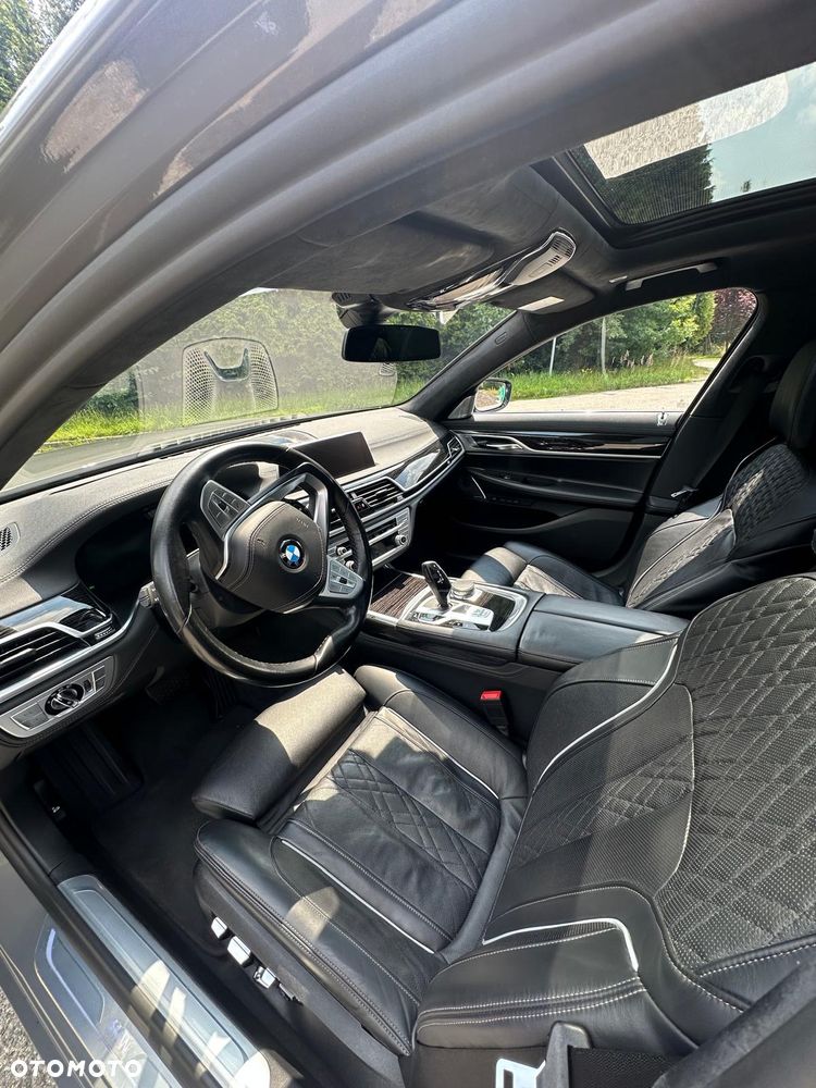 BMW Seria 7 740Ld xDrive - 16