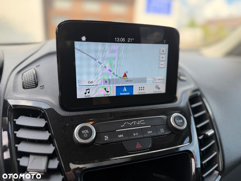 Ford Tourneo Connect Grand - 25