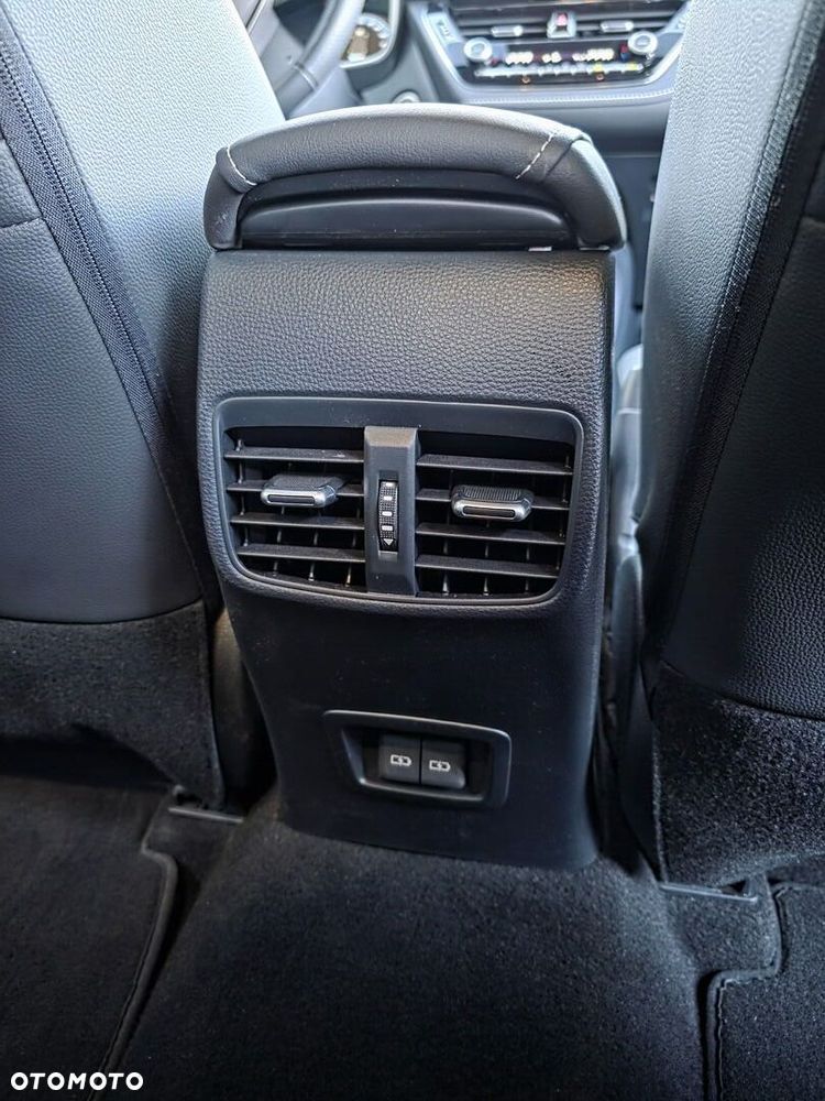 Toyota Corolla 1.8 Hybrid GR Sport Dynamic - 23