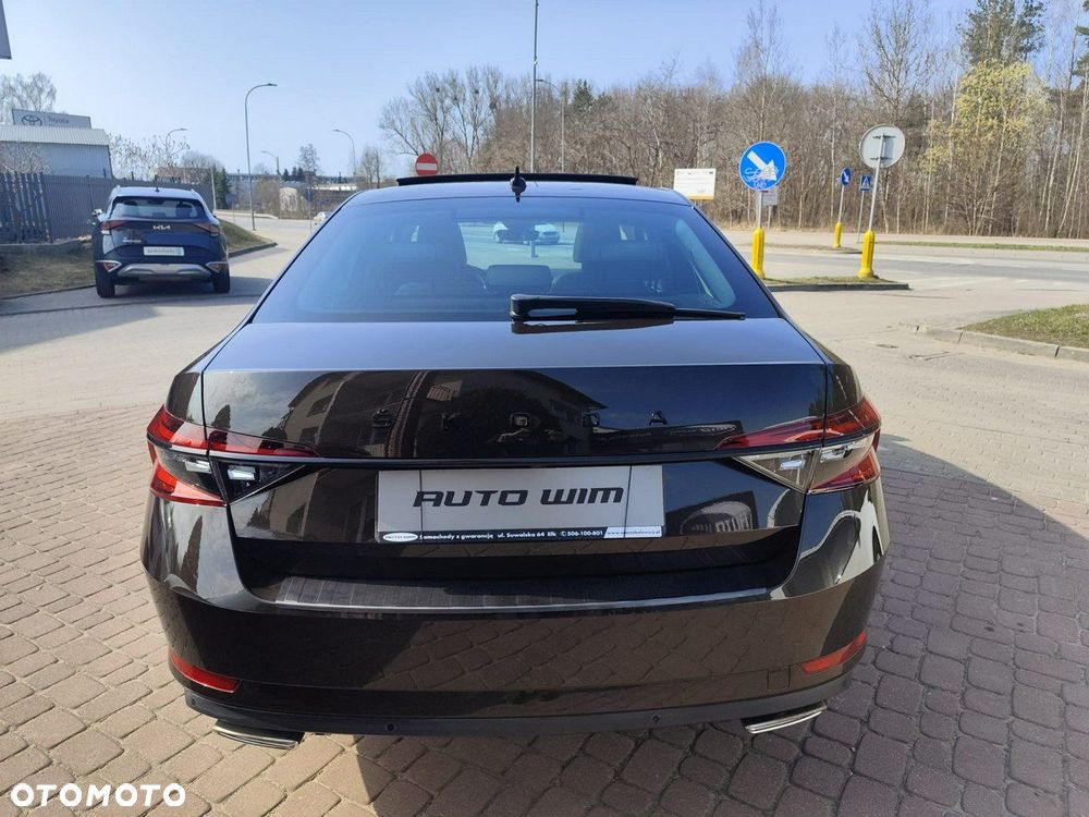 Skoda Superb 2.0 TSI 4x4 L&K DSG - 10