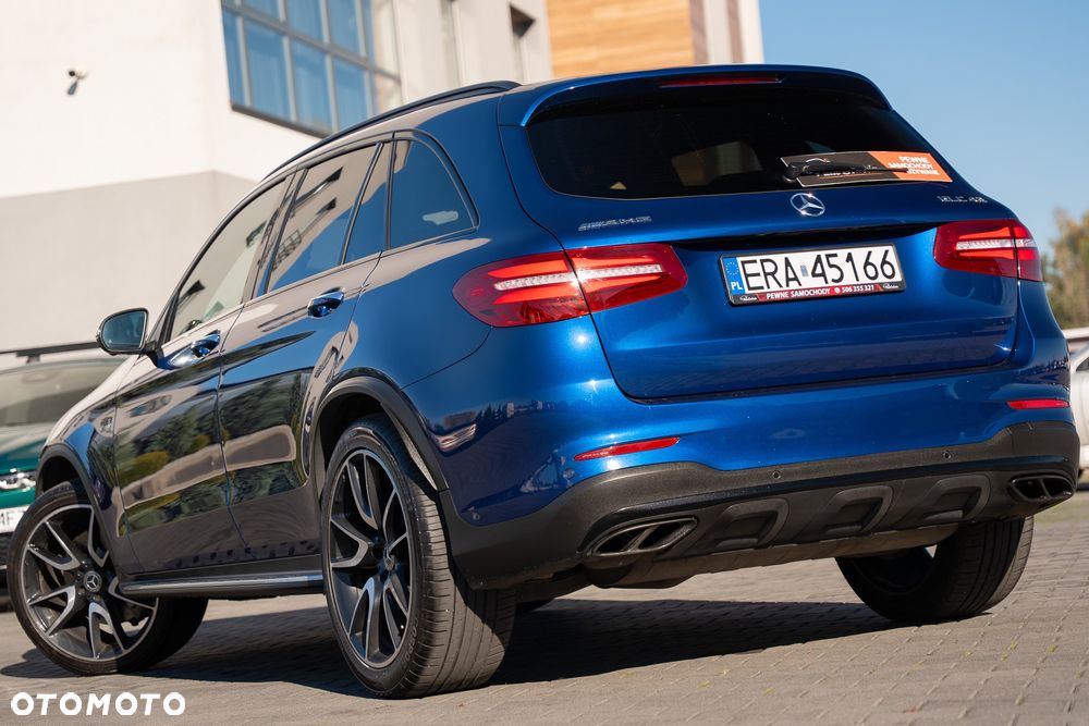 Mercedes-Benz GLC - 16