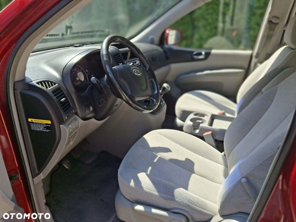 Kia Carnival 2.9 CRDi EX - 17