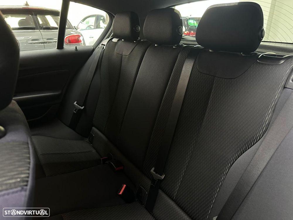 BMW 116 d EDynamics Line Sport - 27