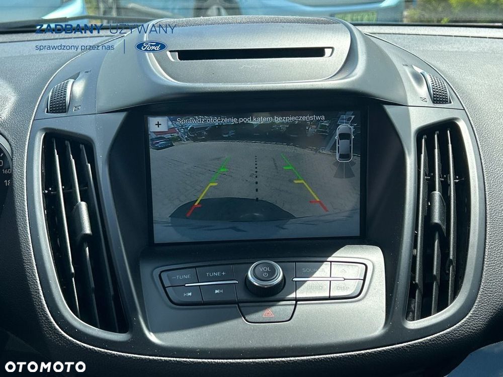 Ford Kuga - 23
