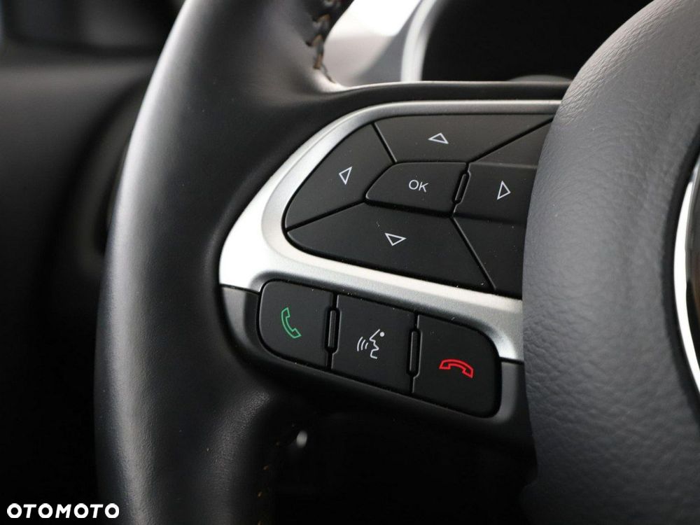 Jeep Compass 1.4 MultiAir Limited - 32