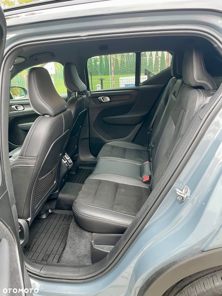 Volvo XC 40 B4 B AWD R-Design - 15