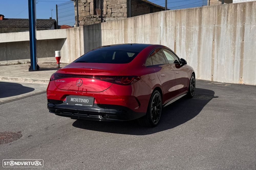 Mercedes-Benz CLA 250+ EQ - 5