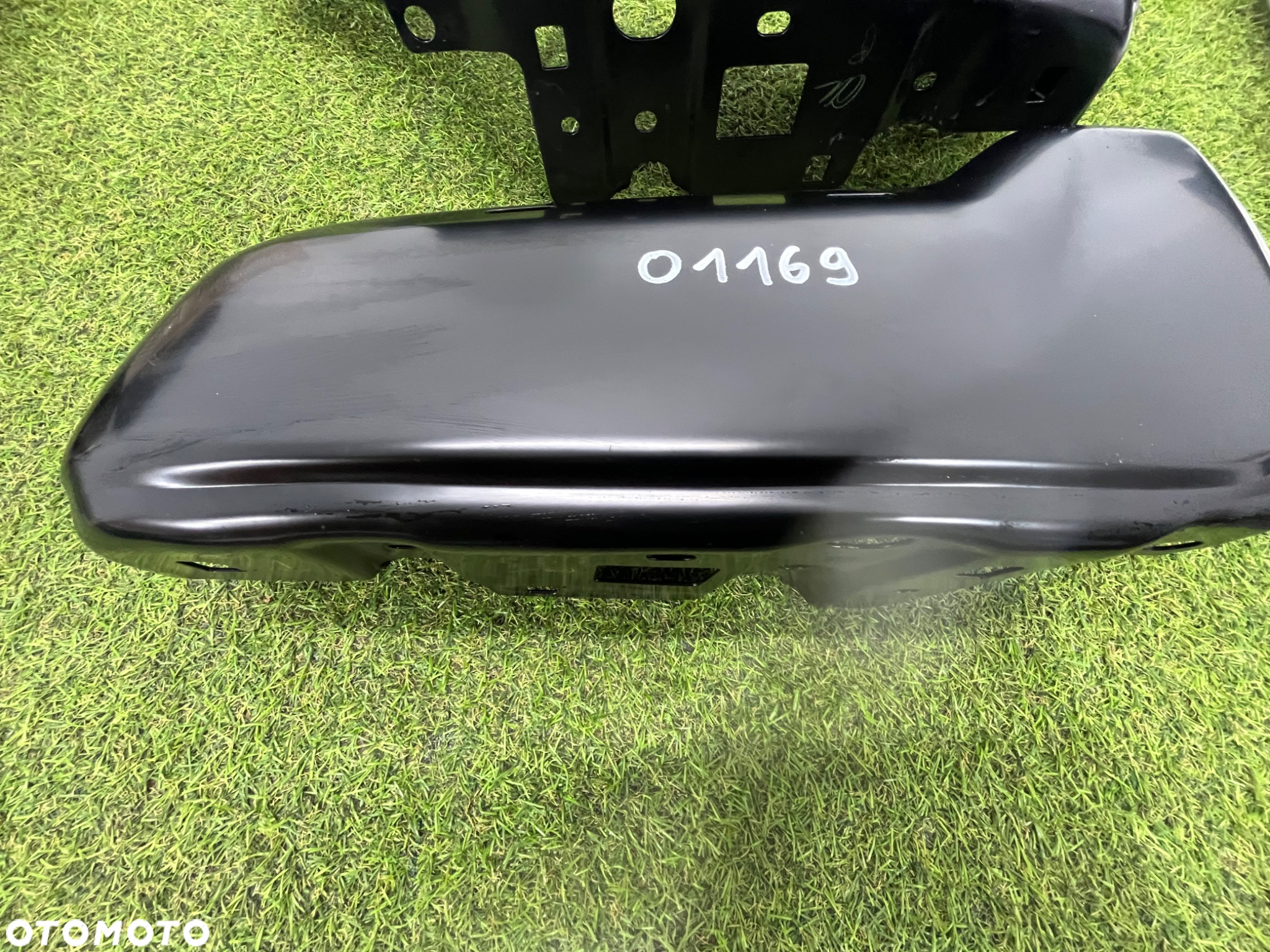 Metalowe Nakładki Na Zderzak Isuzu D-MAX - 3