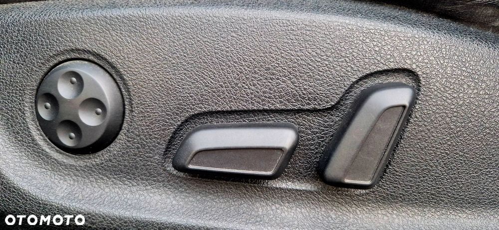 Audi A6 Avant 3.0 TDI DPF quattro tiptronic - 16