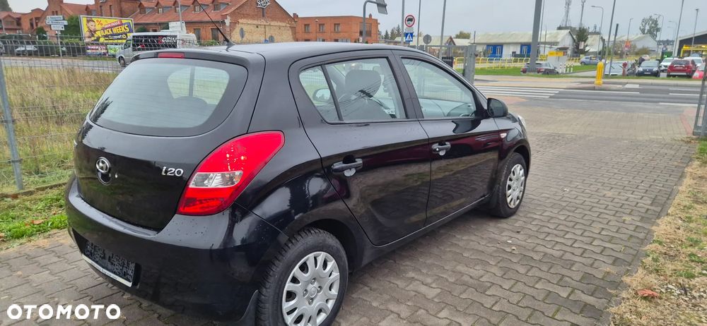 Hyundai i20 - 9