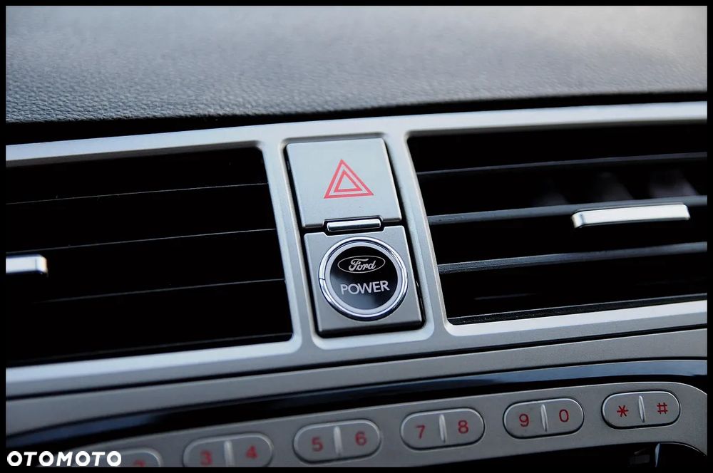 Ford Kuga 2.0 TDCi Titanium - 33