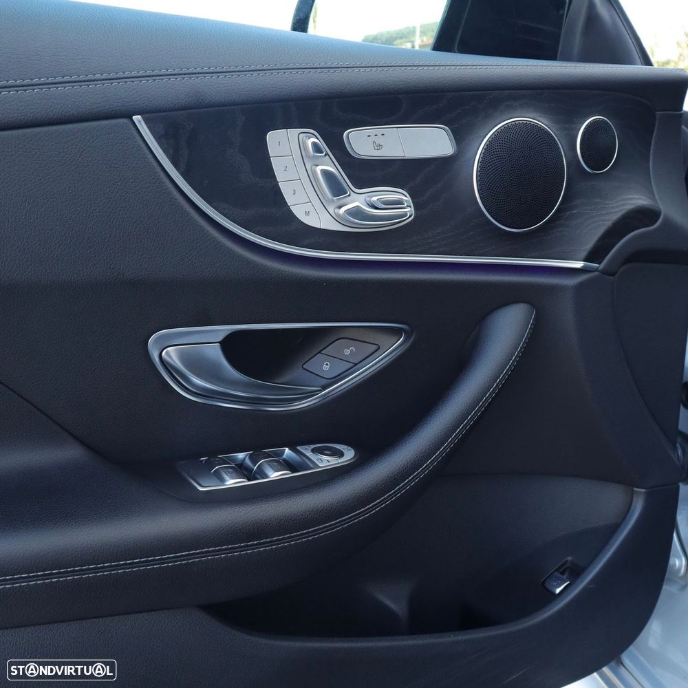 Mercedes-Benz E 300 d AMG Line - 14