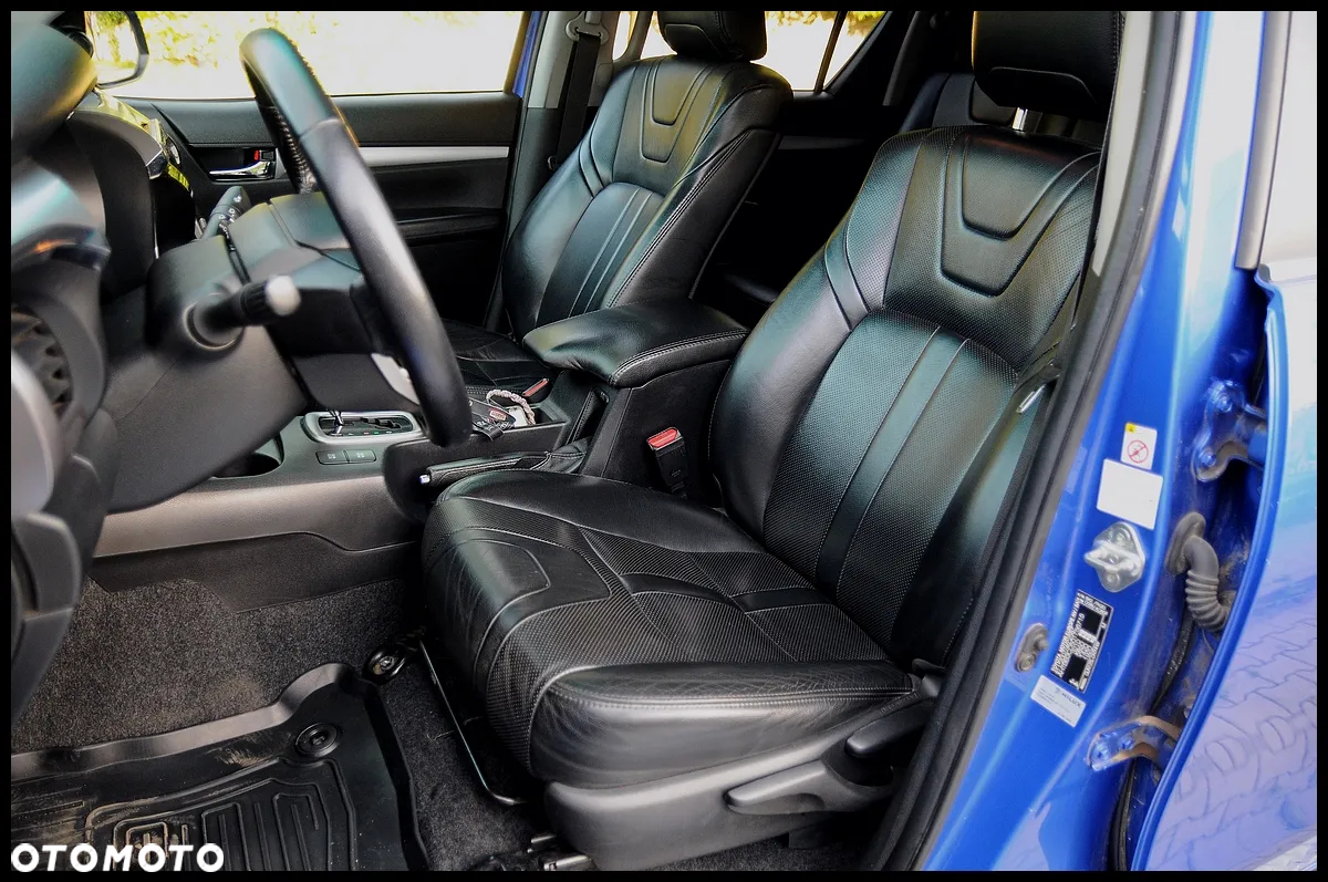 Toyota Hilux - 26