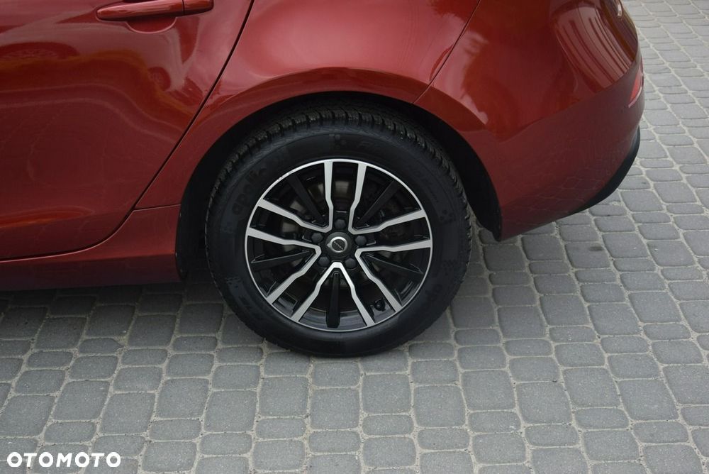 Volvo V40 D2 Momentum - 19