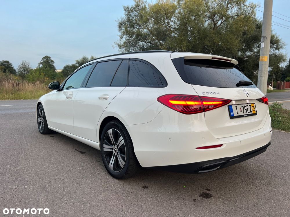 Mercedes-Benz Klasa C 200 d T 9G-TRONIC Avantgarde - 10