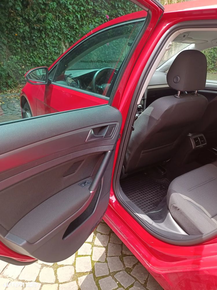 Volkswagen Golf 1.0 TSI Comfortline - 9