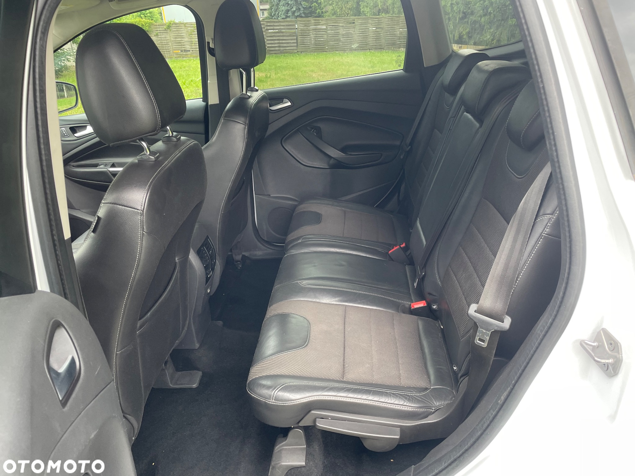 Ford Kuga 2.0 TDCi 2x4 Trend - 14