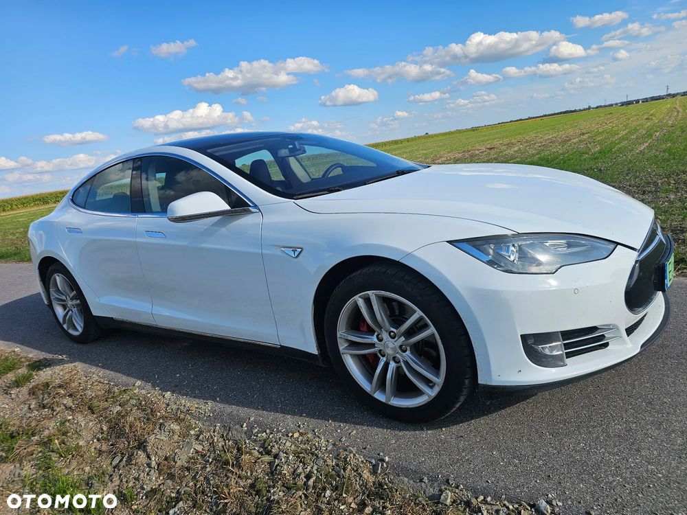 Tesla Model S 85 - 3
