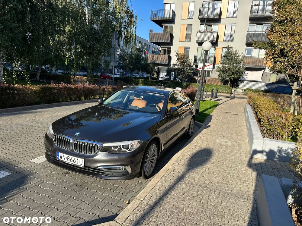 BMW Seria 5 540i xDrive GPF Luxury Line - 1