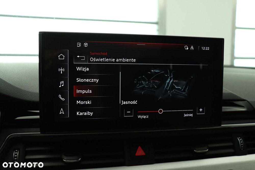 Audi A4 Limousine - 30