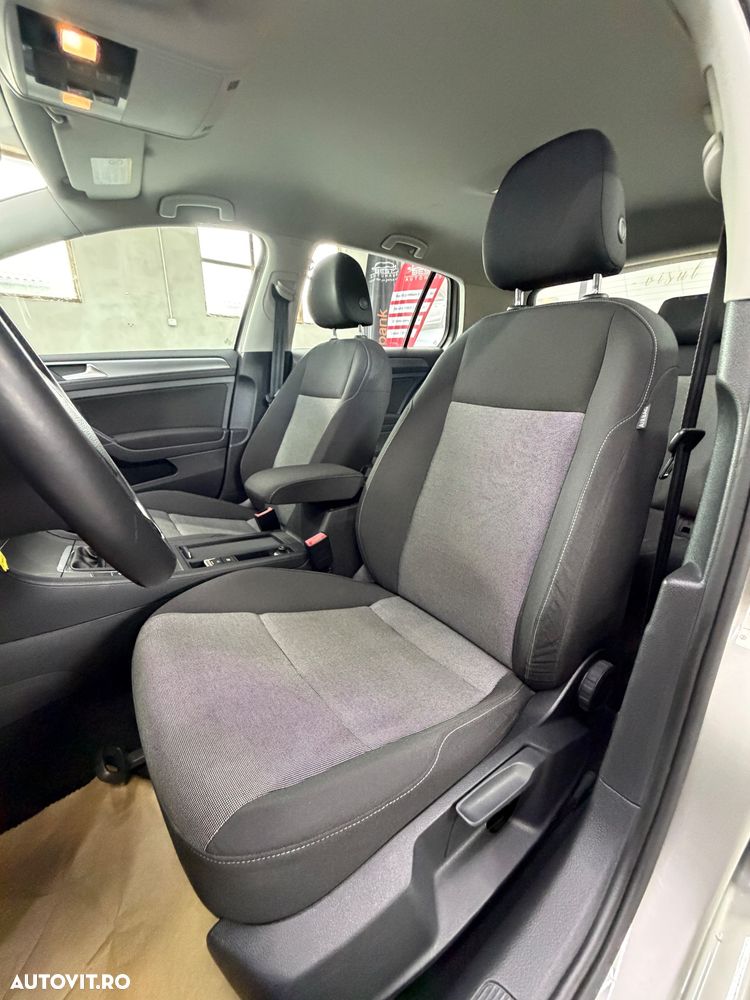 Volkswagen Golf 1.6 TDI BlueMotion Technology Trendline - 18