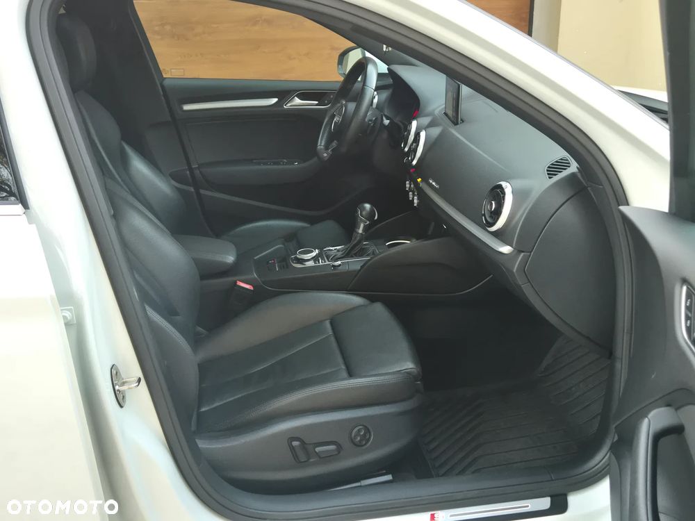 Audi A3 Limousine 2.0 TFSI quattro S tronic design - 17