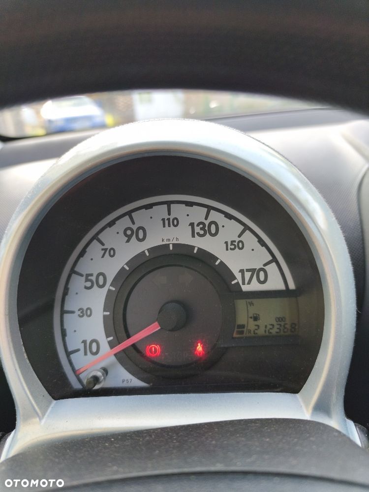 Toyota Aygo - 8