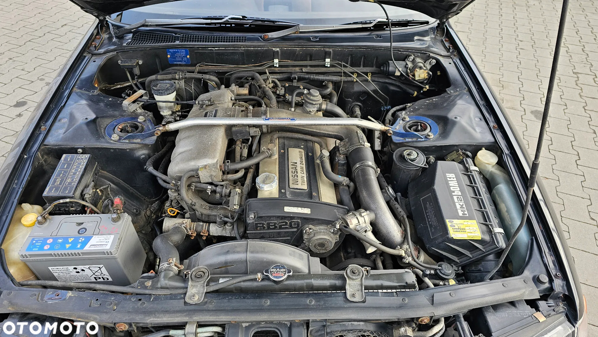 Nissan Skyline - 6