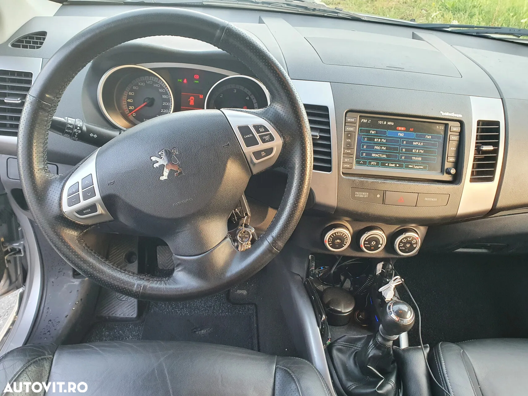 Peugeot 4007 HDI FAP 7-Sitzer Platinum - 8