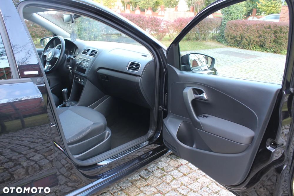 Volkswagen Polo - 17