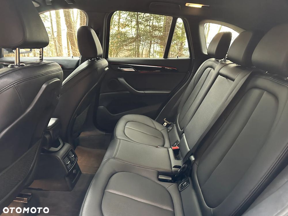 BMW X1 xDrive28i - 13