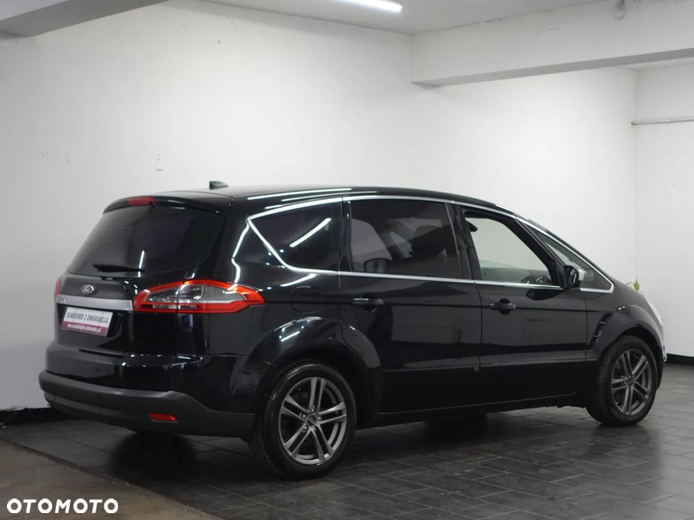 Ford S-Max - 9