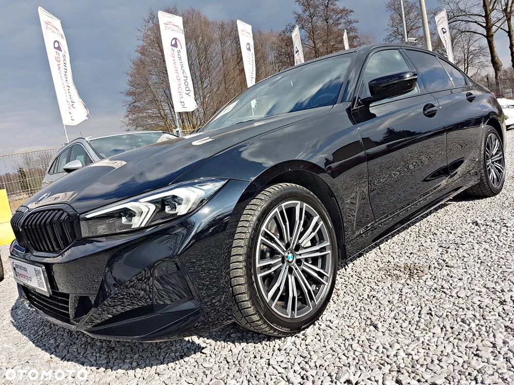BMW Seria 3 330d xDrive mHEV - 3