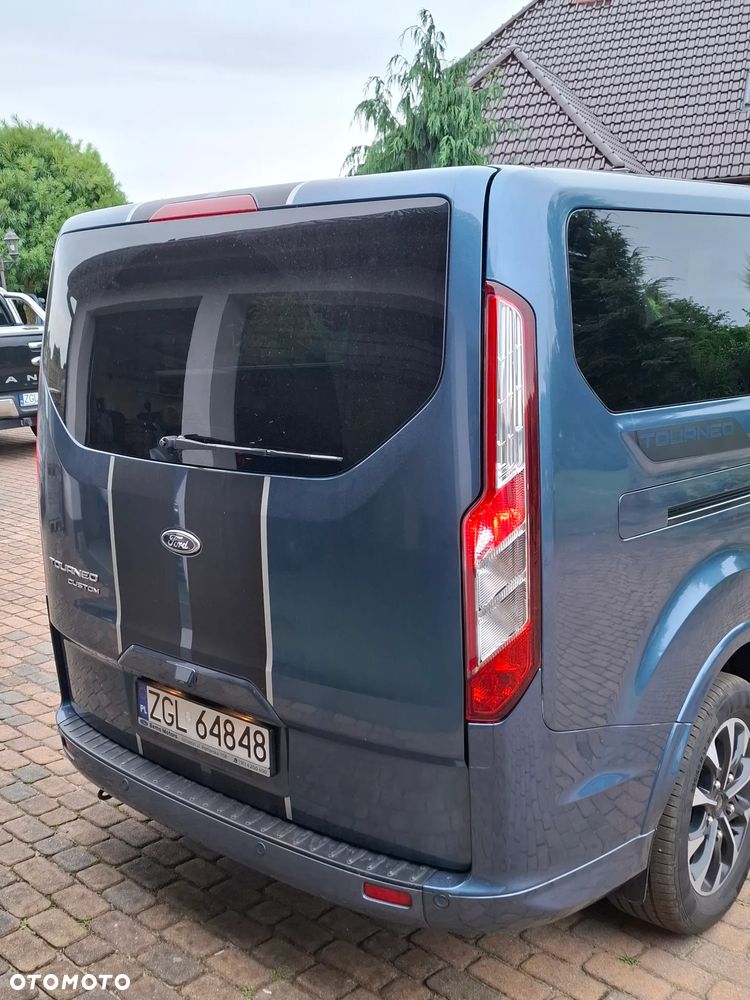 Ford Tourneo Custom 2.0 EcoBlue L2 Titanium - 4