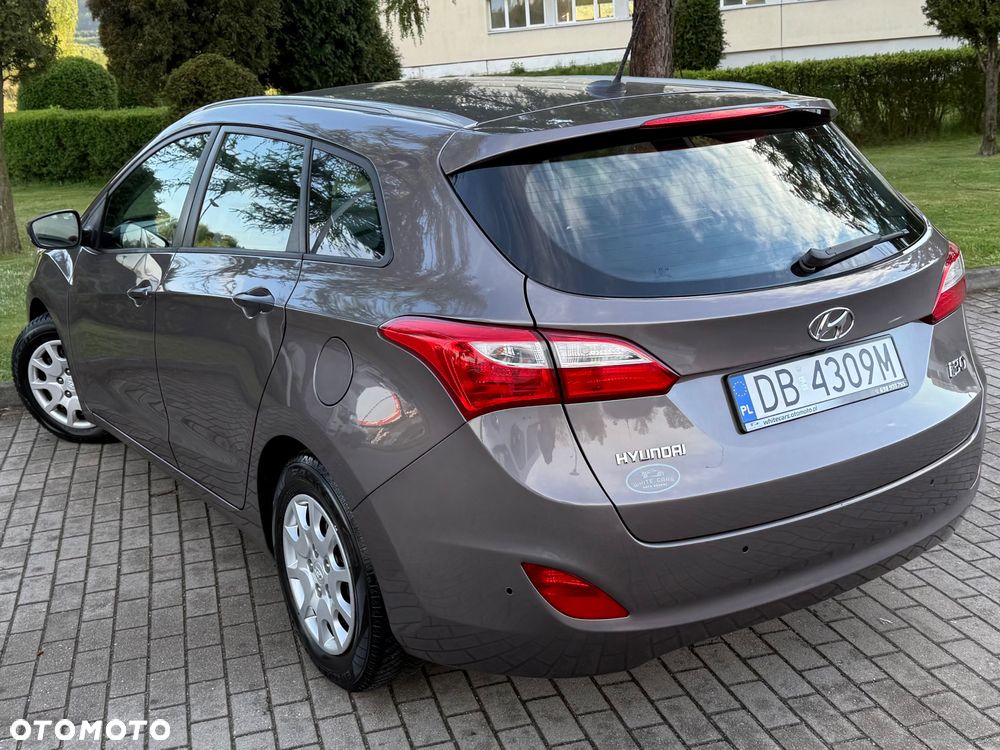 Hyundai i30 1.4 Premium - 25